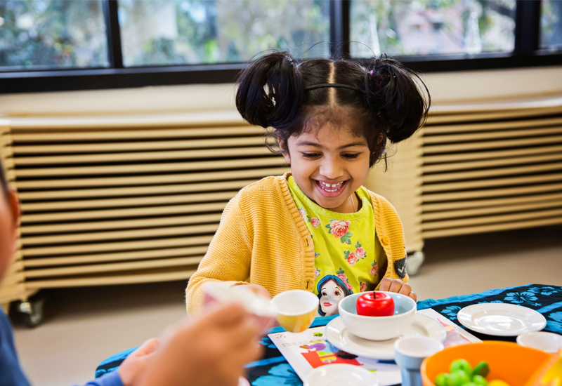 How Does Reggio Emilia Approach Foster Creativity
