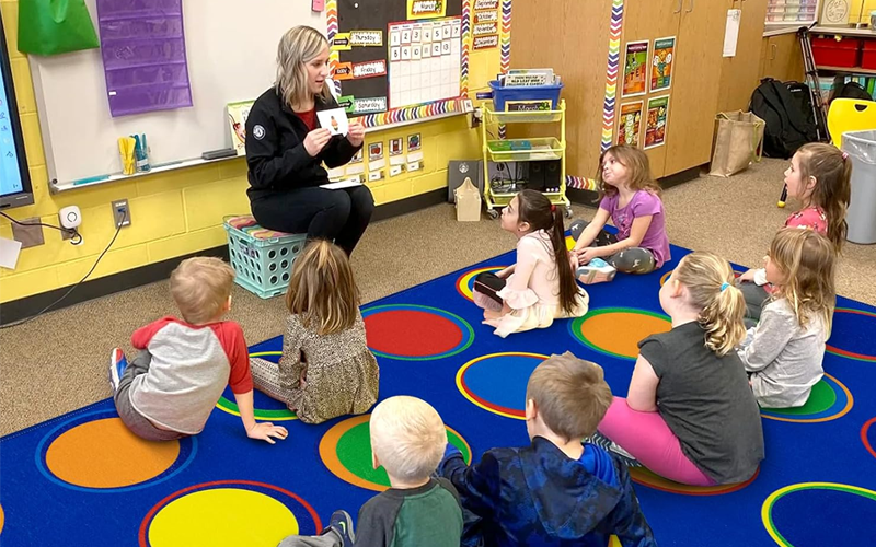 Durable and Colorful Carpets and Rugs for Classrooms