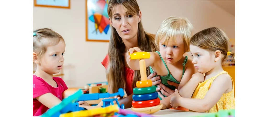 How to Support and Encourage Onlooker Play in Toddlers