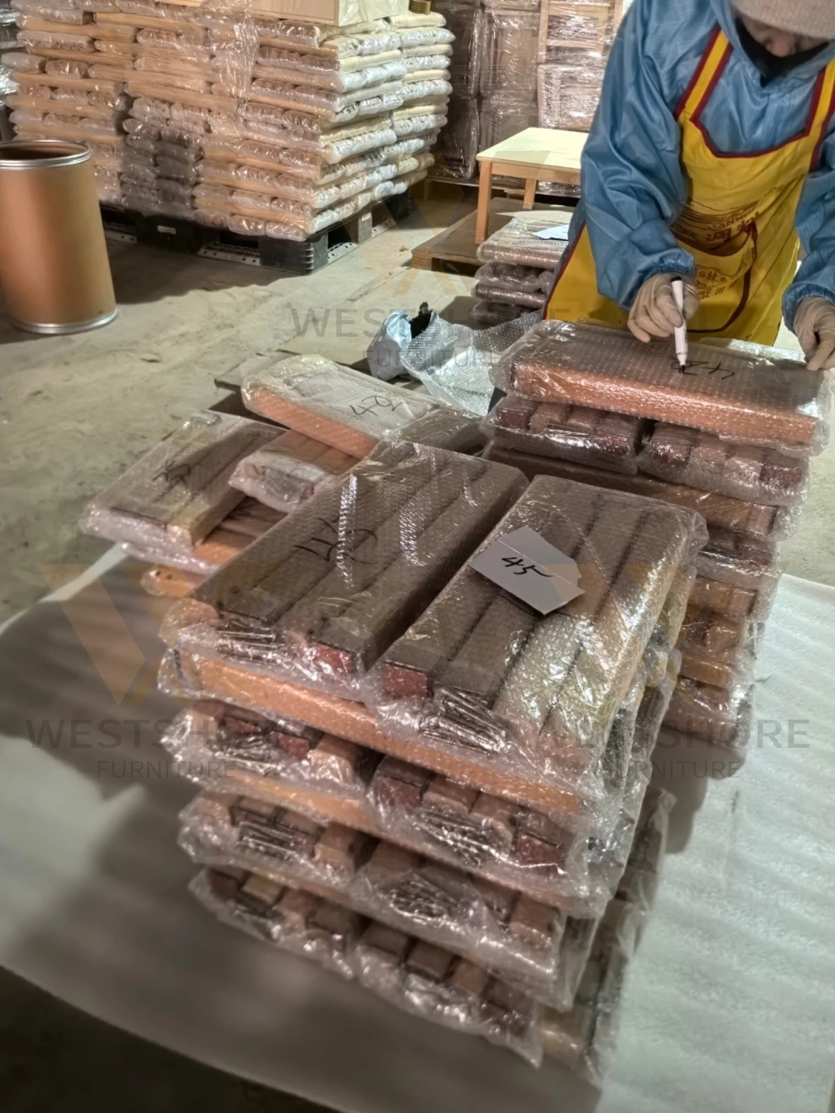 Professional packing photo 13