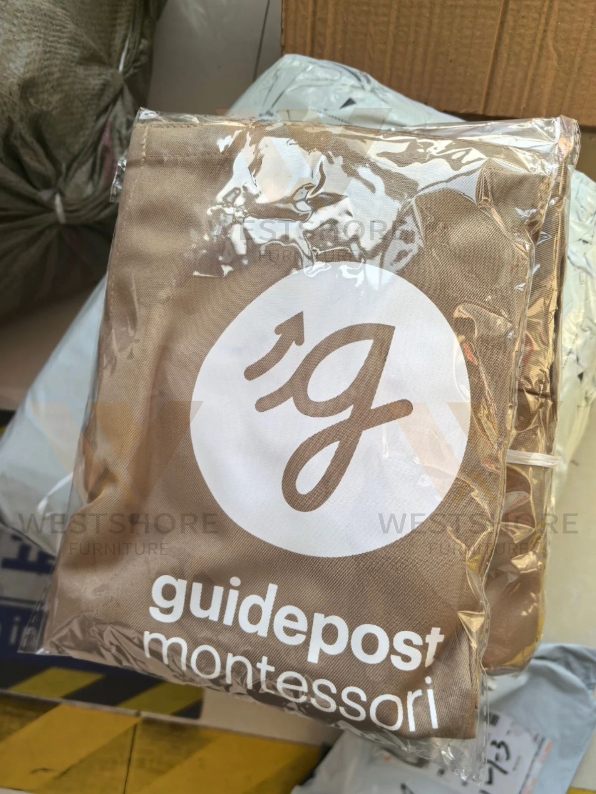 Professional packing photo 16