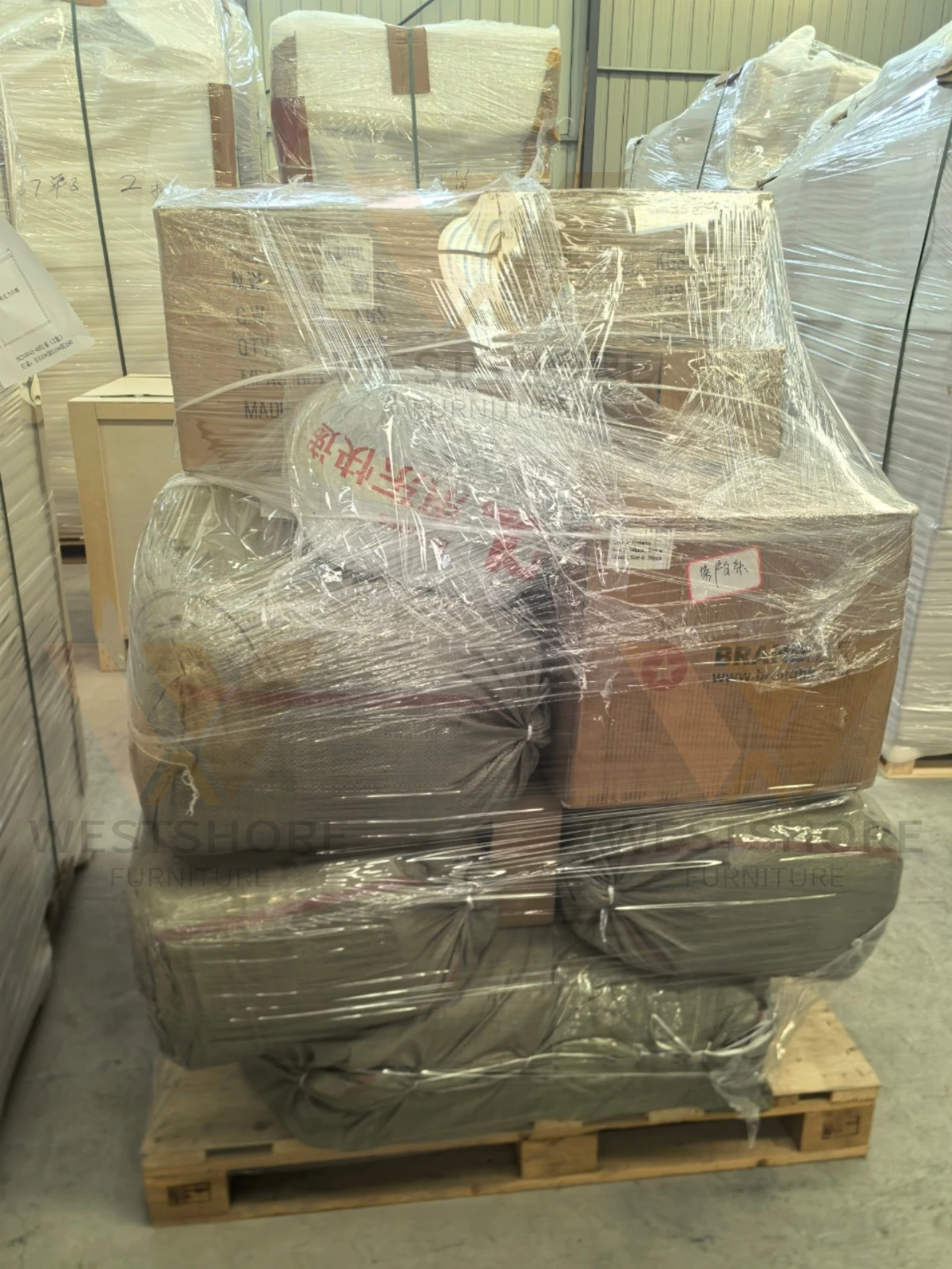 Professional packing photo 18