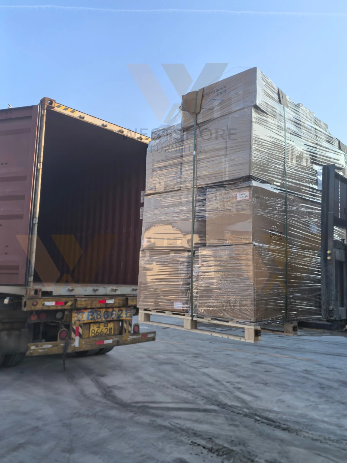 Professional packing photo 21