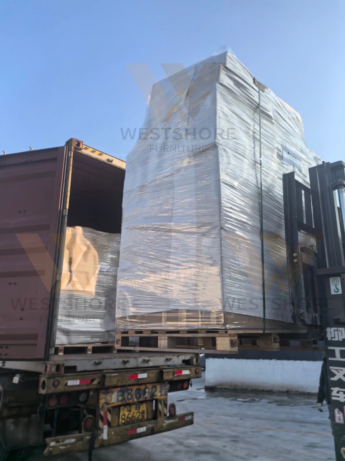 Professional packing photo 24