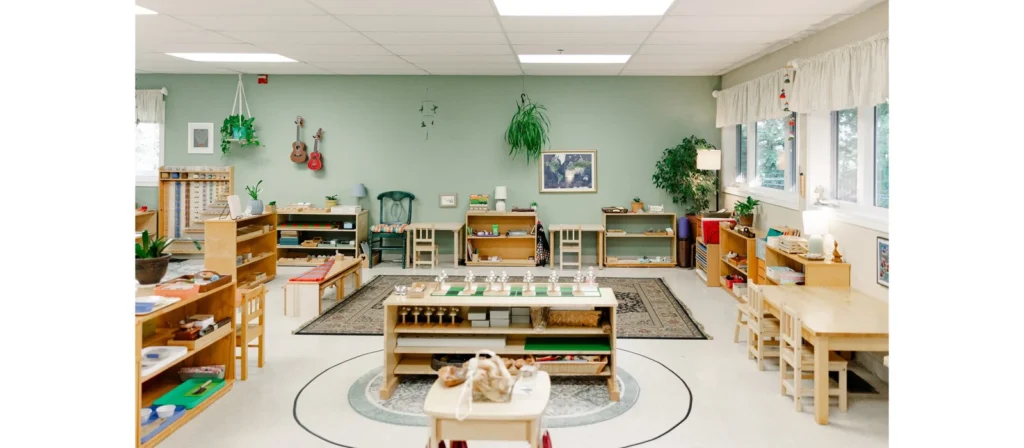 montessori nido classroom