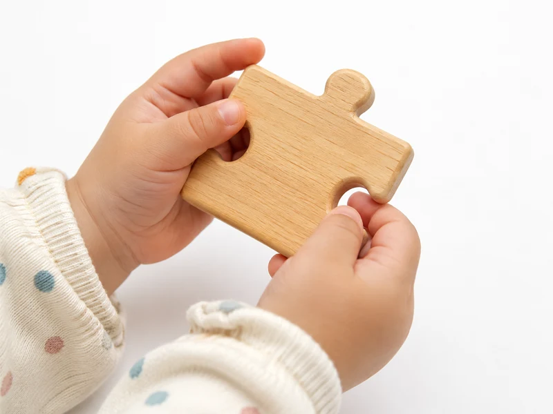 Large size puzzle pieces for safer toddler use